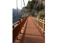 云臺(tái)山峰林峽棧橋